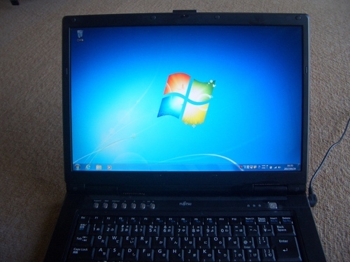 ノートパソコン　Windows7  FMV-BIBLO NF70W　　すぐに使用できます
