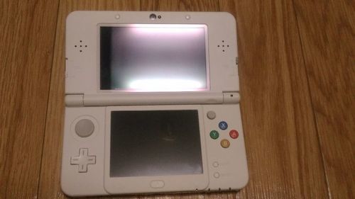 New ニンテンドー 3DS ホワイト
