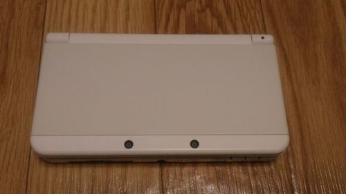 New ニンテンドー 3DS ホワイト