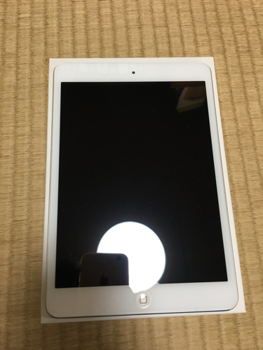 iPad mini(16Gシルバーモデル)初代