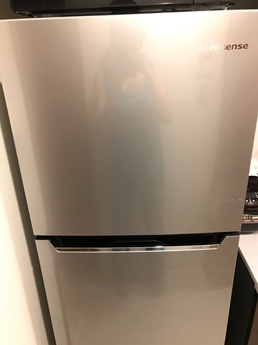 2016年製　ハイセンス 2ドア冷蔵庫 （227L）シルバー