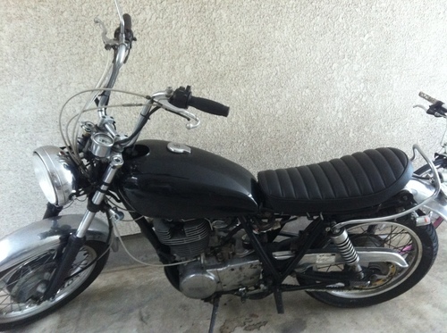 ヤマハ SR400