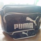 PUMA エナメルショルダーバック