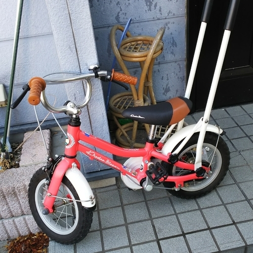 子供用自転車 アッソンｋ１２ 12インチ 2歳 4歳 どらちゃん 折尾の自転車の中古あげます 譲ります ジモティーで不用品の処分