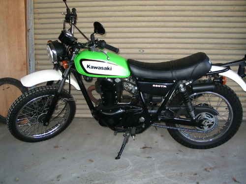 Kawasaki 250TR FI インジェクション　オマケつき