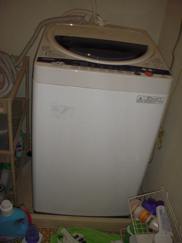 東芝　全自動洗濯機　（風呂水ポンプ付）６ｋｇ