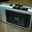 小型カセット録音機