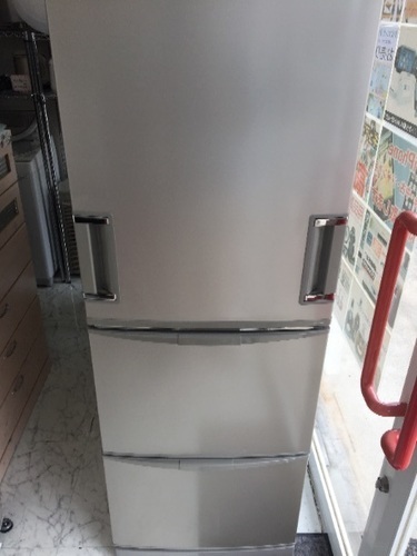 SHARP 冷蔵庫 どっちもドア SJ-WA35R 2010年製