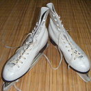 サンエス　SSS　フィギュアスケート靴　24.5㎝　白