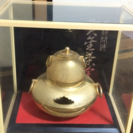 金色の茶釜  オブジェにどうぞ