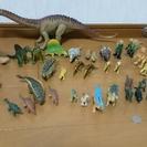 【販売終了】恐竜フィギア   全41個