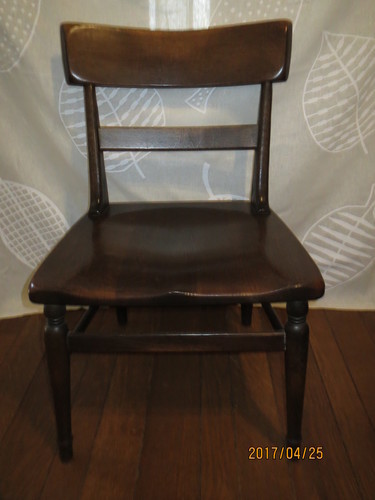 民芸家具の椅子