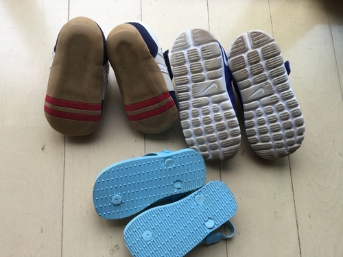Nike ナイキ キッズ シューズ14cm ミキハウス キッズ シューズ13cm Havaianas ハワイアナス キッズ ビーチサンダル Coco 荒川沖のベビー用品の中古あげます 譲ります ジモティーで不用品の処分