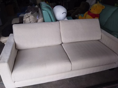 ［布張り大きなソファー］ストレッチ製カバー付き⁑リサイクルショップヘルプ