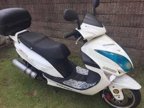 ロンシンファルコンLX125-Ｘスクーター　17日で締め切ります。