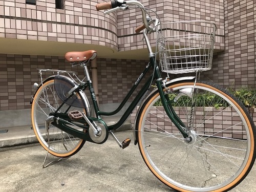 売り切れました！ありがとうございます！￥15800　値下げしました　新古車！日本製！！アサヒサイクル　ＢＡＡ２６インチ　シティサイクル　内装３段　前かご、カギ、オートライトつき　鹿児島市