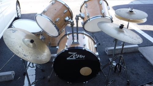 ドラムセット　Zenn