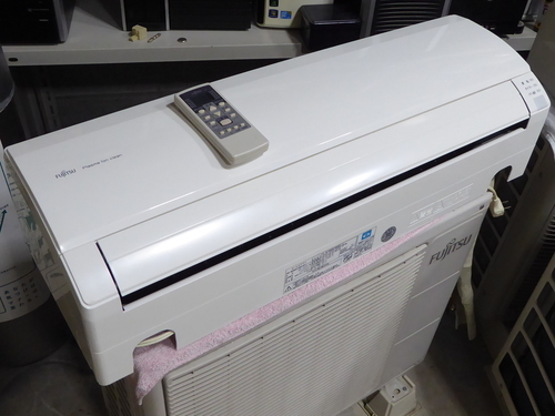 富士通 AS-J22A-W 冷暖房エアコン 2.2Kw 6畳～ 2011年製 プラズマイオン搭載 3ヶ月保証 完全分解清掃品！