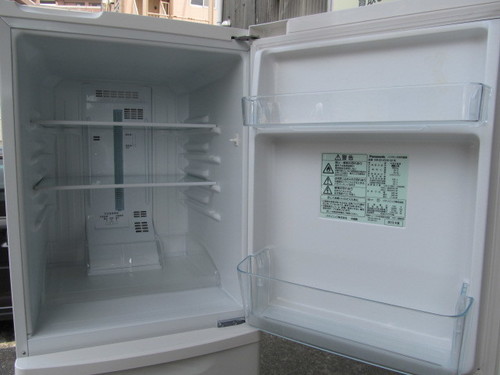 パナソニック　ノンフロン2ドアミニ冷蔵庫　2013年製　138L