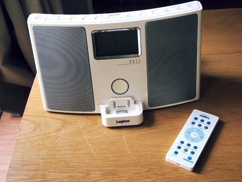 logitec サウンドシステム iPodつき