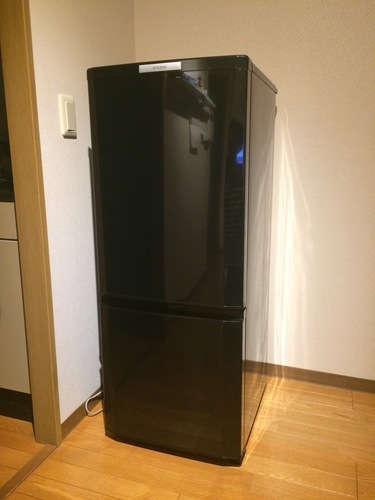 【大特価中古冷蔵庫】【1人暮らしにピッタリ！】2013年製造三菱冷蔵庫 2ドア （146リットル）綺麗なブラック