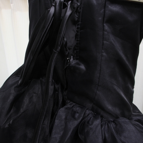 ウェディングドレス（カラードレス）＜ブラック＞