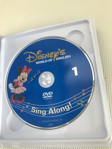 最新映像 シングアロングdvd 12枚 ディズニー英語システム ケースは１つ前 ま みどりののキッズ用品の中古あげます 譲ります ジモティーで不用品の処分