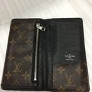 希少 国内未発売？ 二つ折り財布 ルイ・ヴィトン モノグラム 