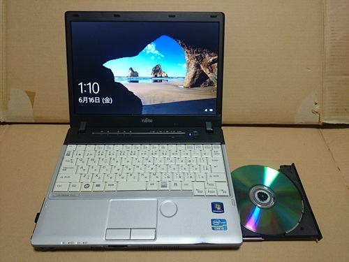 SSD256G 小型DVD搭載ノート 富士通P771 Corei5 2520M
