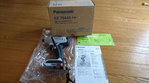 新品通電チェックのみ！！インパクトドライバー、Panasonic ez7544x