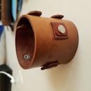 ジョニーデップ愛用の革ブレスレット