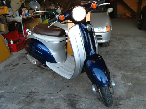 【引取先が決まりました】スズキヴェルデ希少青銀　2スト　５０CC　32200円