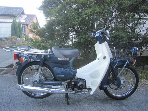 スーパーカブ50（9422km、インジェクション）