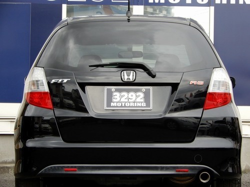 誰でも車がローンで買えます Hフィットrs黒完全自社ローン 金利０ オトロン千葉店 本千葉のフィットの中古車 ジモティー