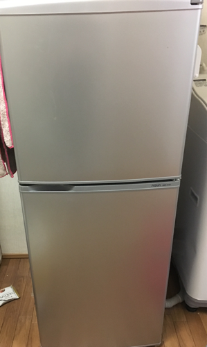 2015年製AQUA単身用冷蔵庫☆取りに来てくれる方！急ぎです☆