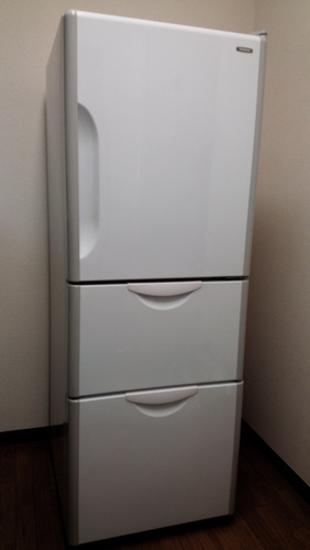 【取引終了】日立冷蔵冷蔵庫　R-26XS　255L　2008年製　説明書付き