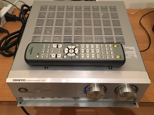 ONKYO アンプ A-933、スピーカー x 2 | procomm.ca