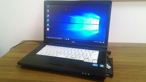お取引中)第2世代i5 ﾒﾓﾘ8G Office2016搭載! 高速Windows10ノートPC Core-i5/ﾒﾓﾘ8GB/250GB/DVD-RW/無線LAN/Kingsoft Office2016 [富士通 Lifebook A561]