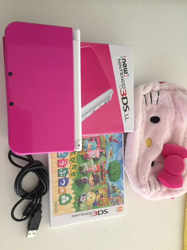 商談中です。NEW 3DSLL （中古美品）値下げしました。