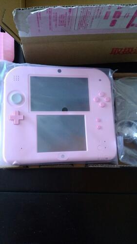 【新品】ニンテンドー2DS　ピンク