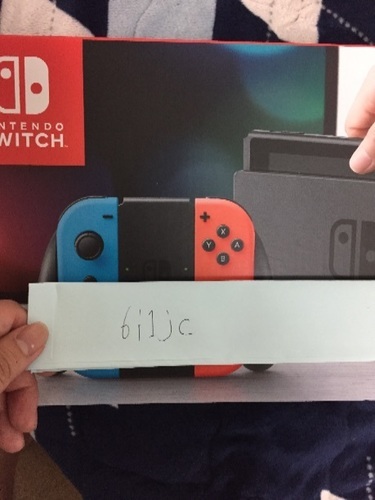 新品ニンテンドースイッチ