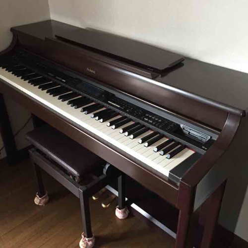 電子ピアノ(Roland) 中古美品 イス付