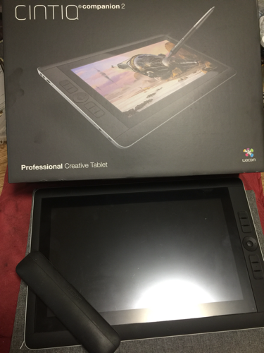 ワコム液晶タブレット