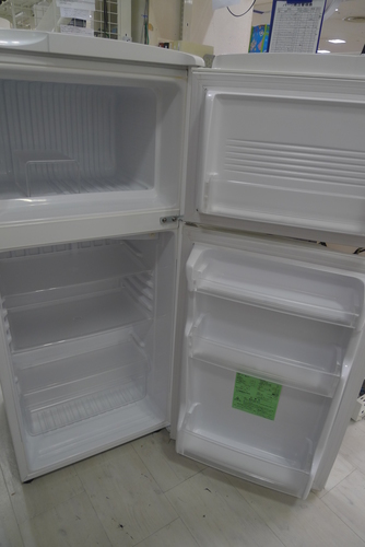 取りに来れる方限定！SANYO（サンヨー）2ドア冷蔵庫　SR-YM110　109L　2011年製　ホワイト