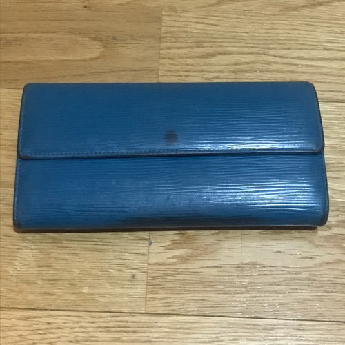 ※取引中【USED】ルイヴィトン財布★エピ限定色