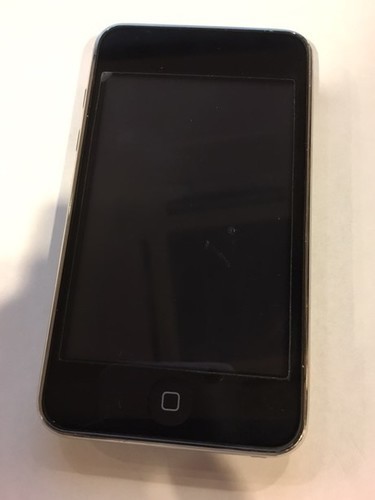 iPod touch 8GB 第2世代