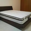Setra QUEEN BED