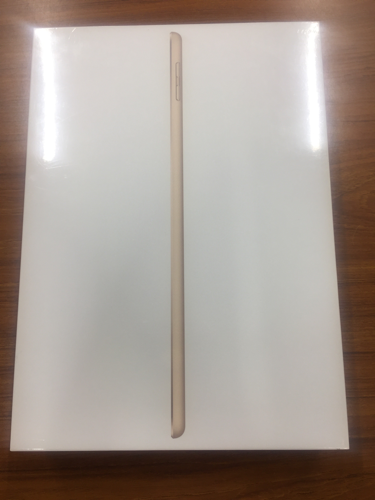u003c最終値引きu003e第5世代(最新)iPad WiFiモデル 32GB ゴールド