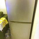 冷蔵庫 SANYO 2000年制 137L 譲ります
