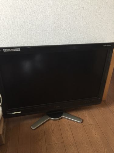 液晶テレビ